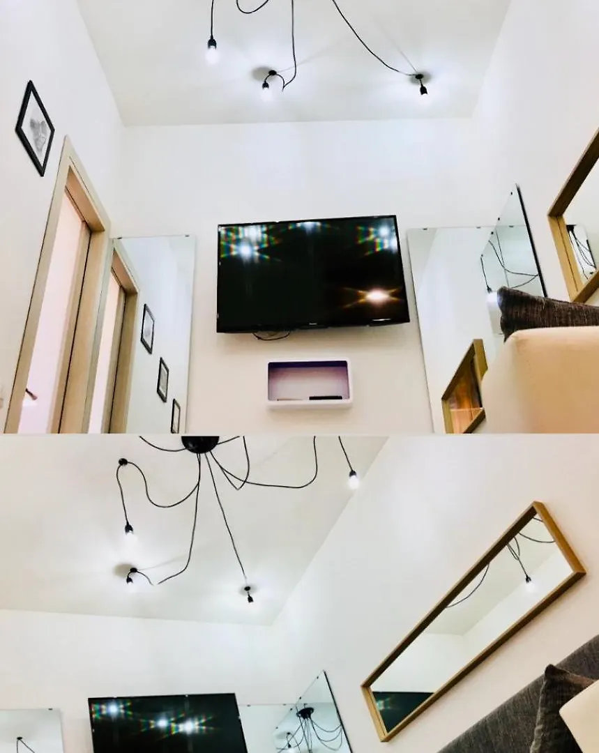 Milan City Beautiful Apartment Close To The Metro With Big Balcony إيطاليا